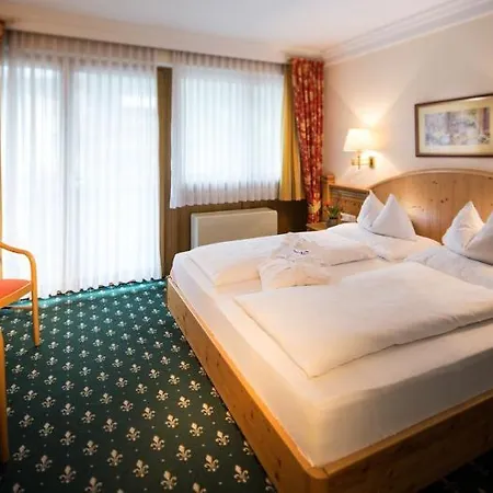 Hanneshof 4*