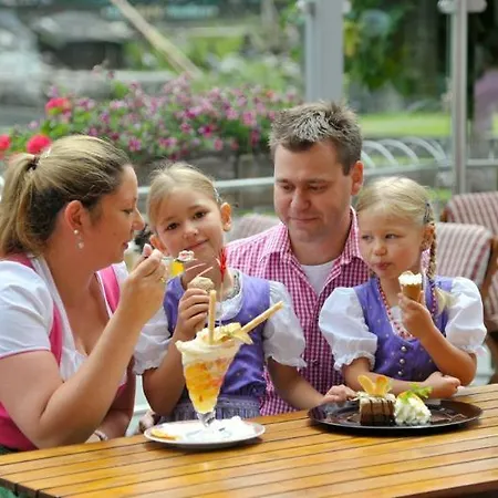 Apartahotel Hanneshof 4*